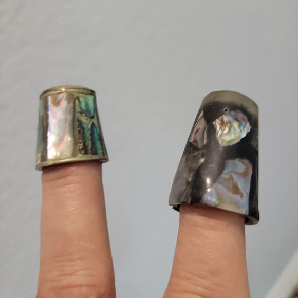2 Vintage Inlaid Abalone Shell Thimbles MOP Mother Of Pearl sewing crafts MCM - Picture 8 of 9
